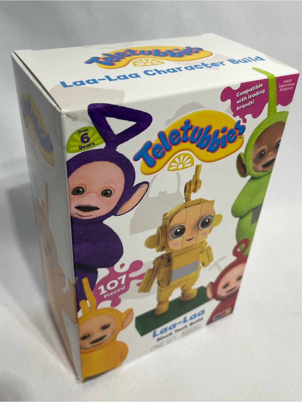 Block Tech buildable figure set featuring the Teletubby character Laa-Laa NEW